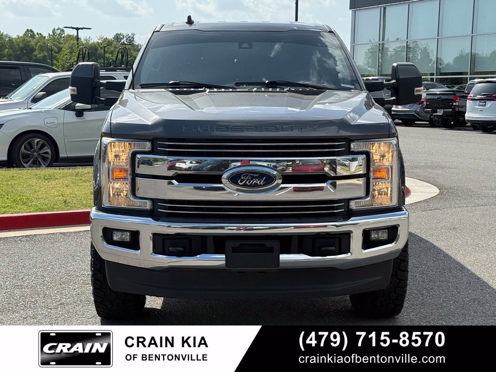 Used 2019 Ford F350 Lariat w/ Lariat Ultimate Package AWD/4WD image 2