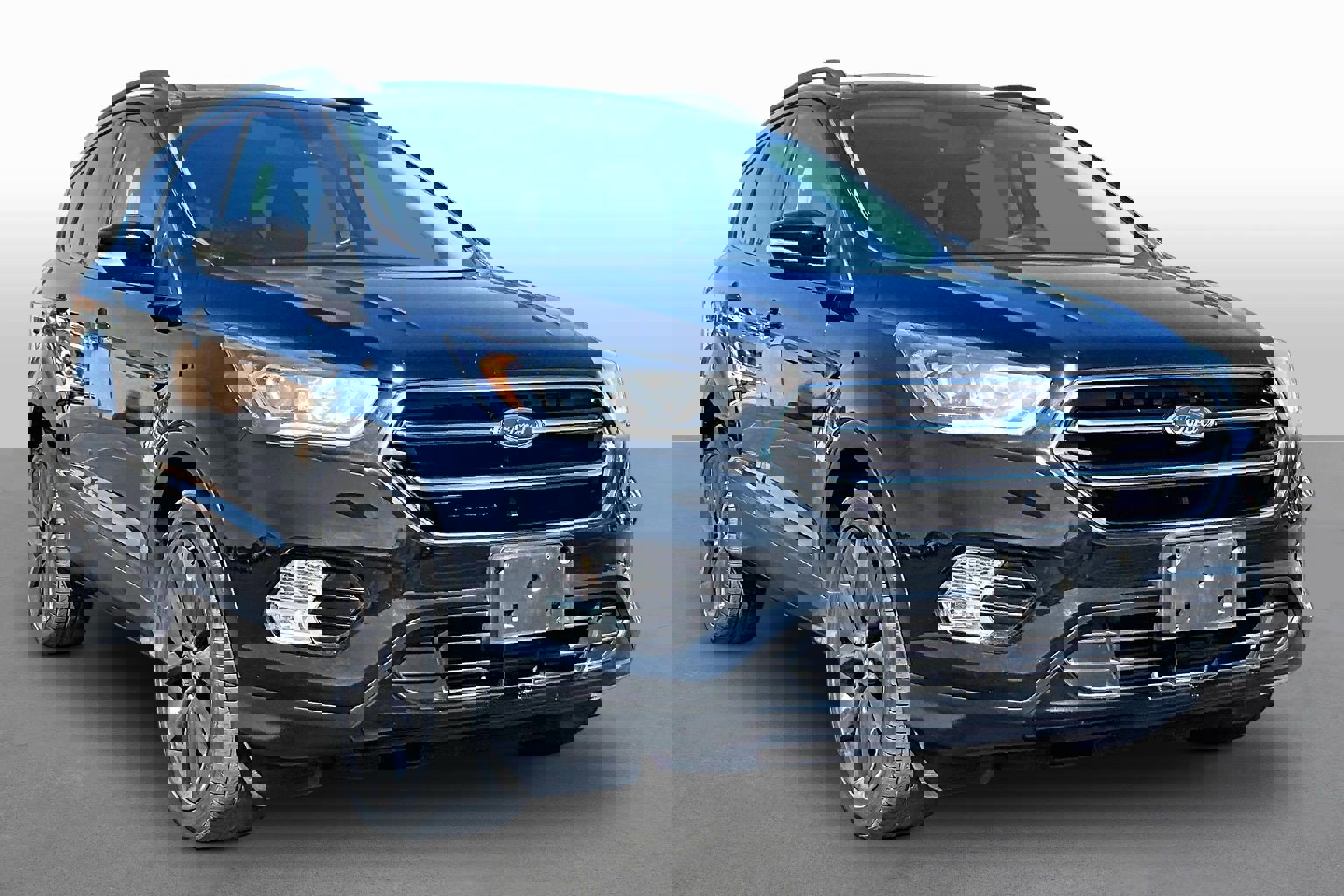 Used 2017 Ford Escape Titanium image 8