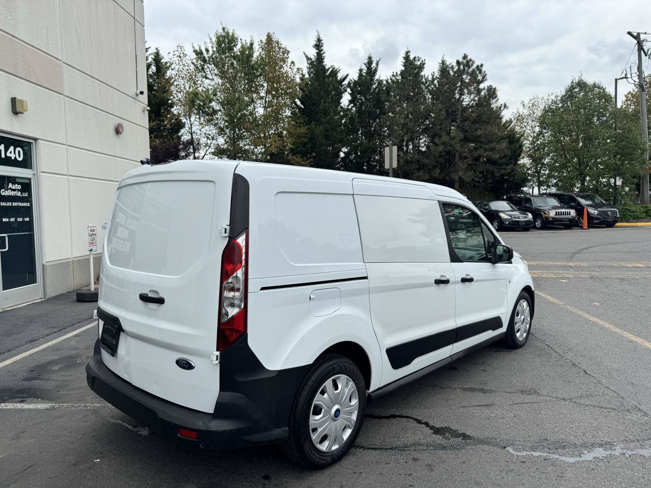 Used 2019 Ford Transit Connect XL FWD image 5