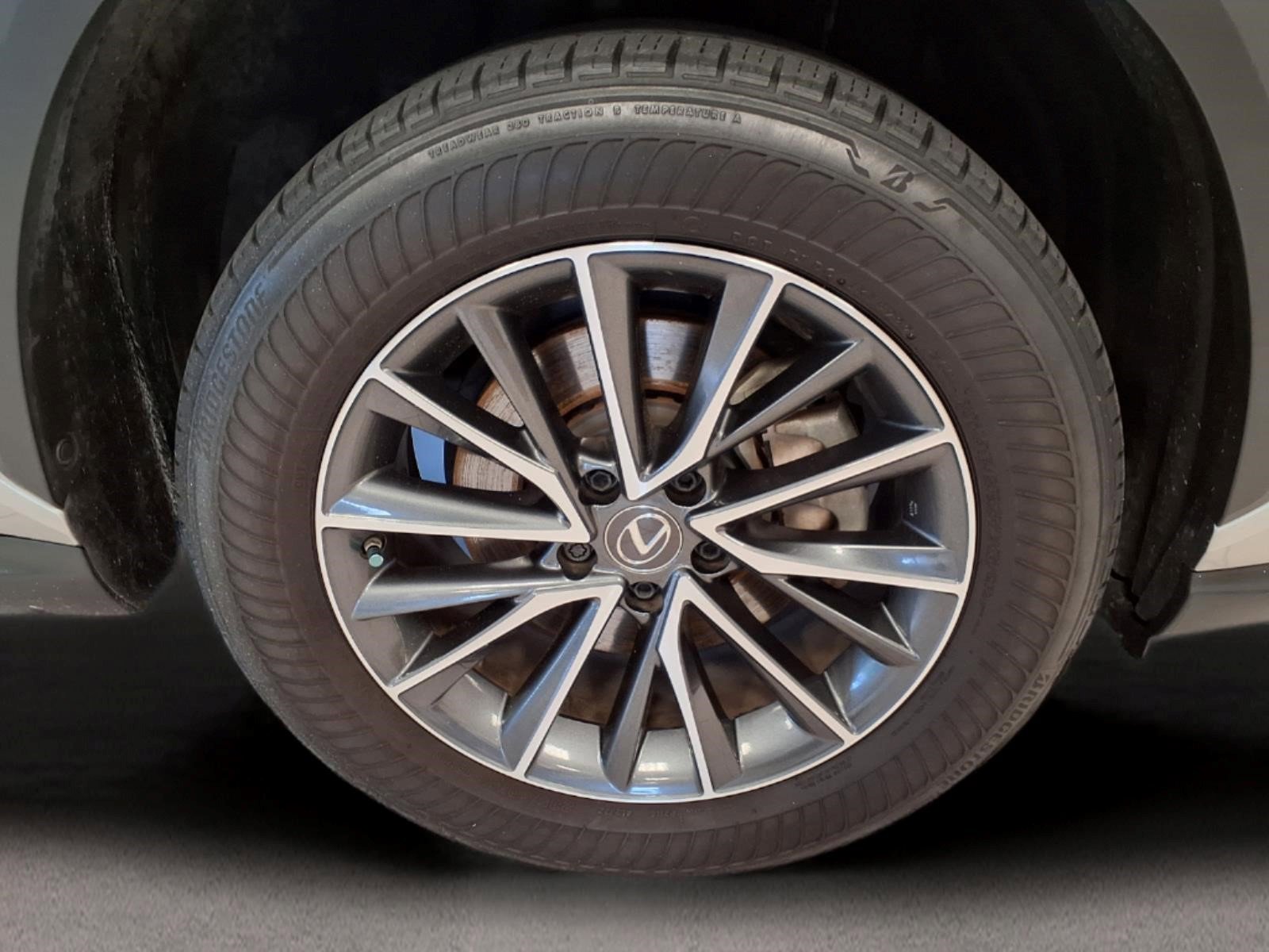 Used 2023 Lexus NX 250 FWD w/ Towing Package (2000 Lbs) image 8