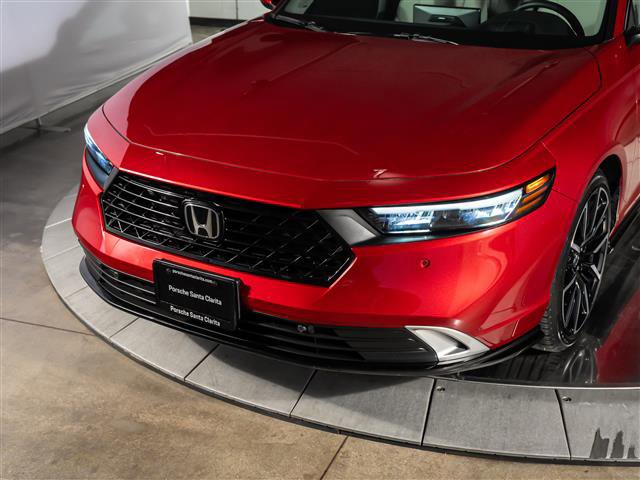 Used 2025 Honda Accord Touring image 11