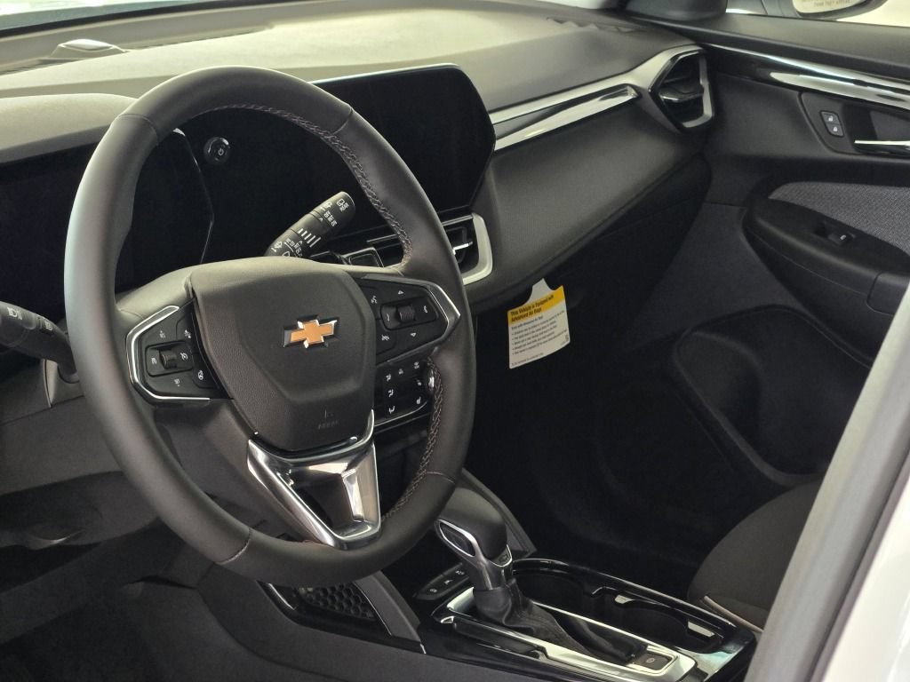 New 2026 Chevrolet TrailBlazer LT w/ Convenience Package FWD image 21