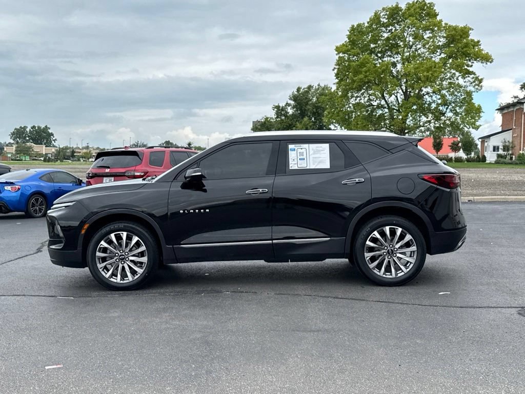 Used 2023 Chevrolet Blazer Premier AWD/4WD image 4