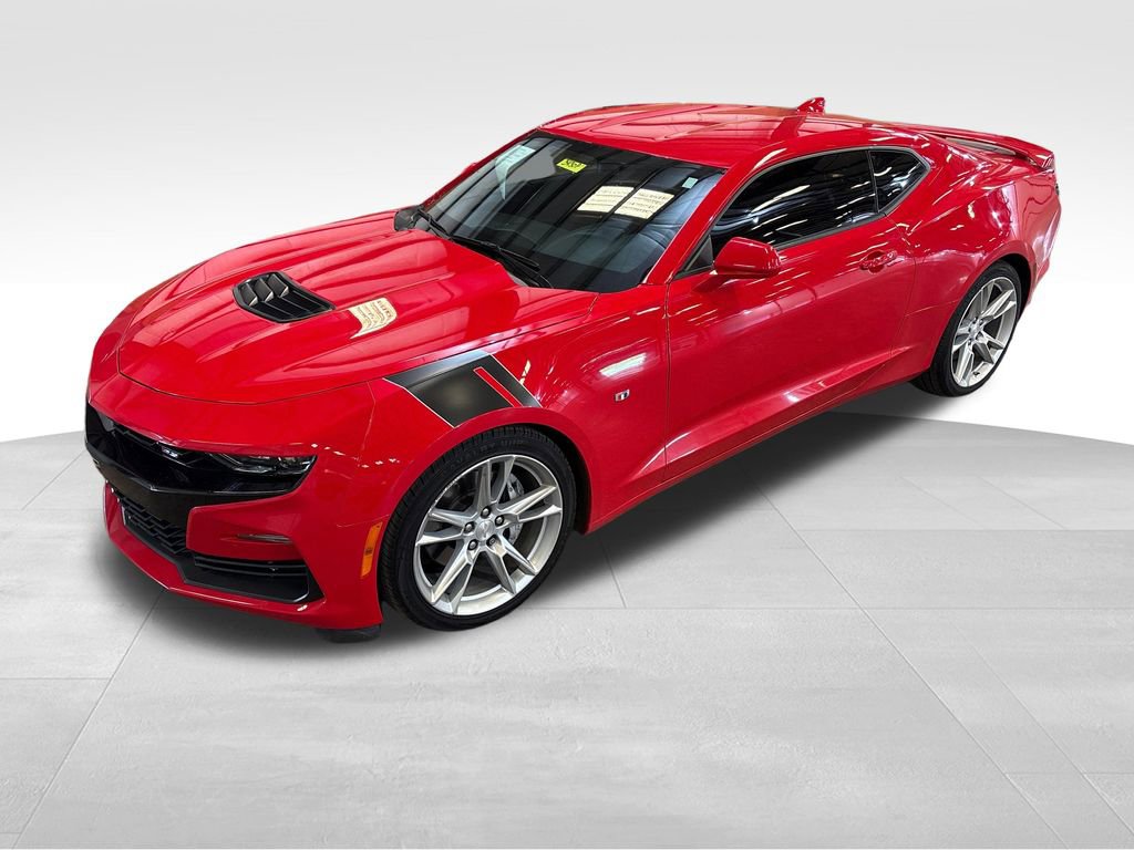 Used 2019 Chevrolet Camaro SS RWD image 31