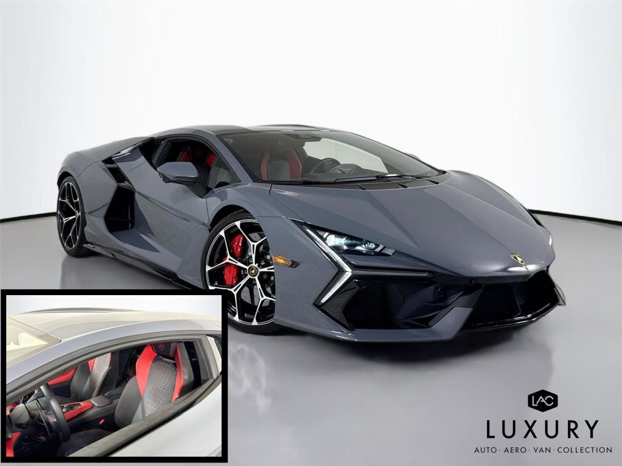 Used 2024 Lamborghini Revuelto image 2