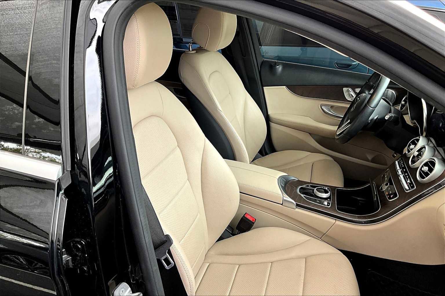 Certified 2021 Mercedes-Benz C 300 Sedan image 8