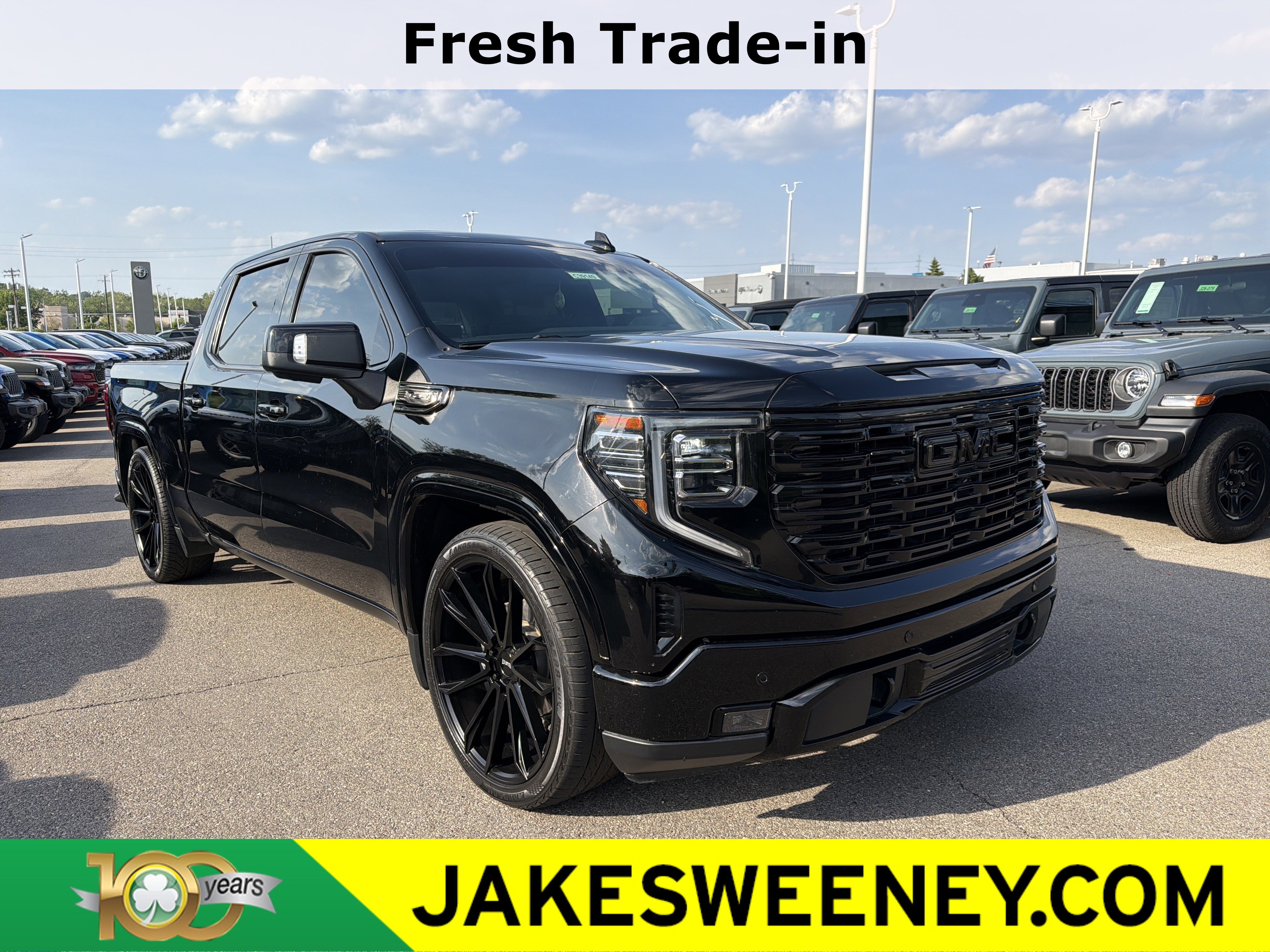 Used 2023 GMC Sierra 1500 Denali AWD/4WD image 1