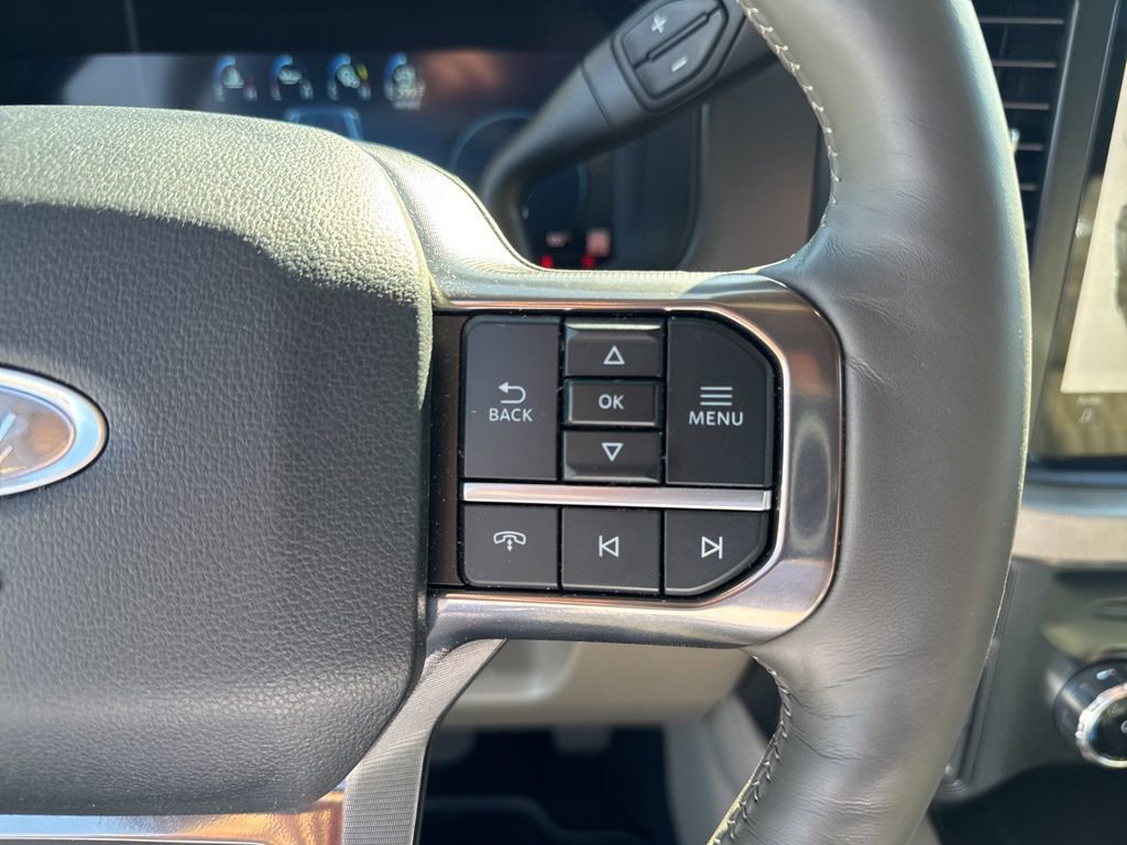 Used 2025 Ford F350 Platinum w/ Platinum Plus Package image 34
