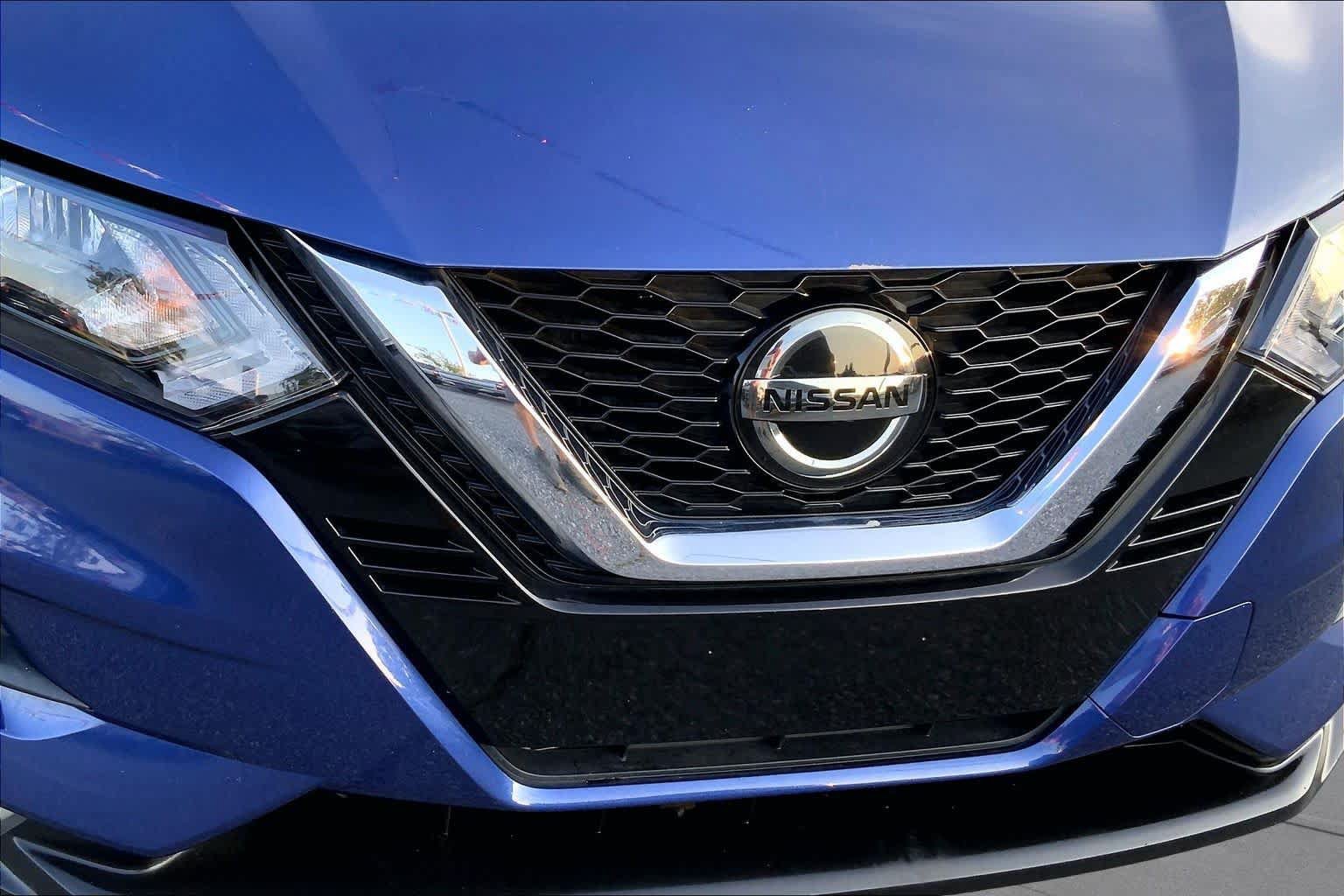 Used 2022 Nissan Rogue Sport SV FWD image 29