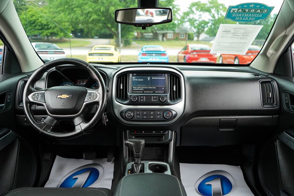 Used 2020 Chevrolet Colorado LT AWD/4WD image 9