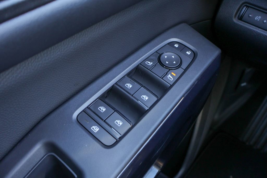 New 2026 Nissan Pathfinder SV FWD image 15