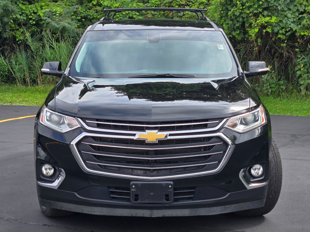 Certified 2019 Chevrolet Traverse LT w/ LT Premium Package FWD image 3
