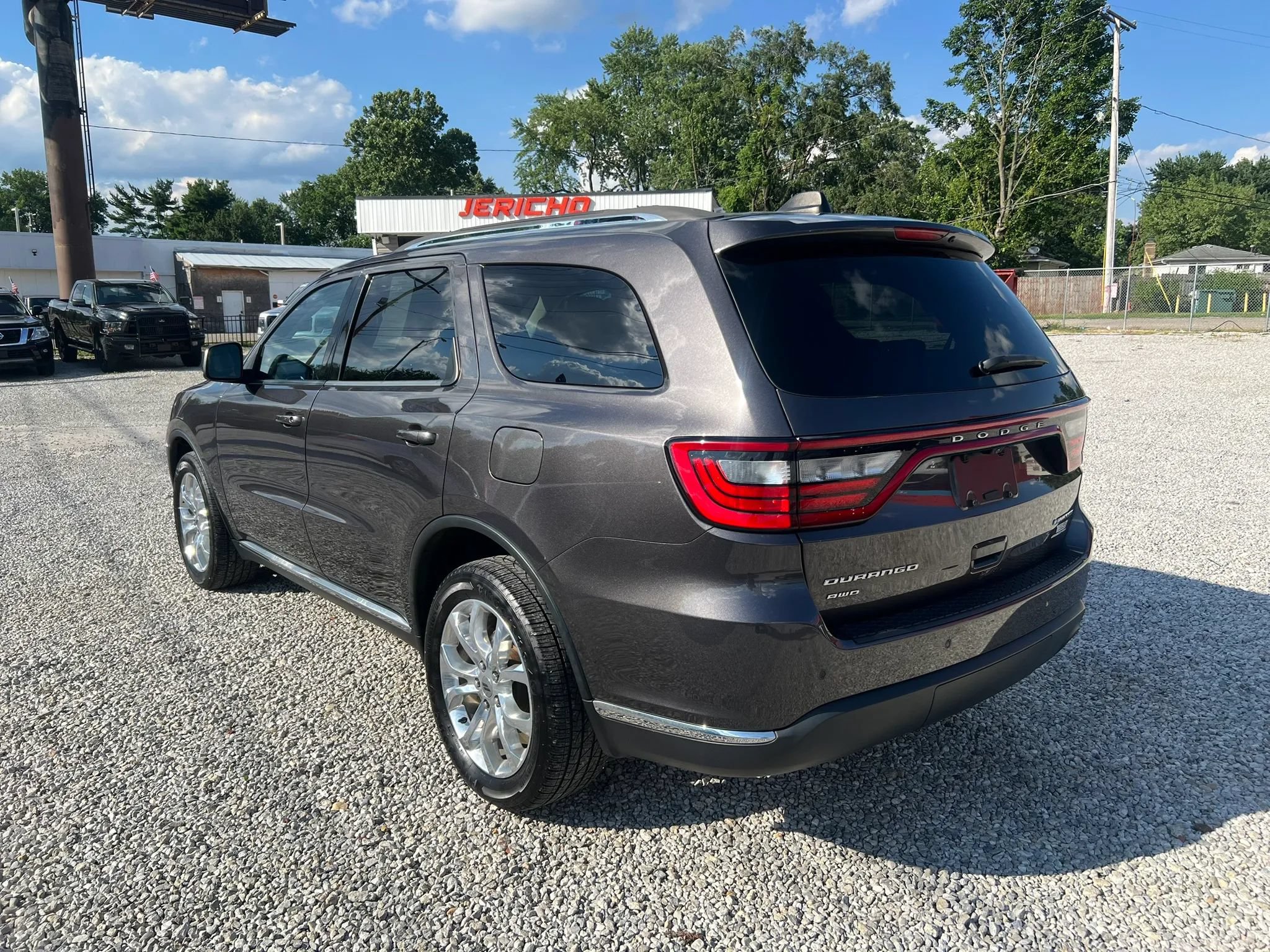 Used 2015 Dodge Durango Limited w/ Premium Group AWD/4WD image 6
