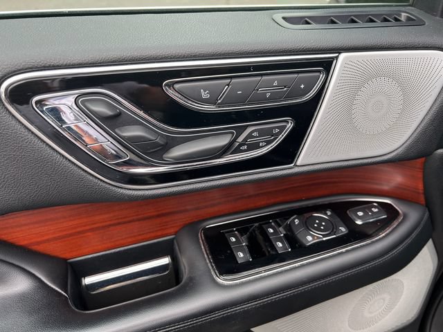 Used 2021 Lincoln Navigator Reserve AWD/4WD image 13