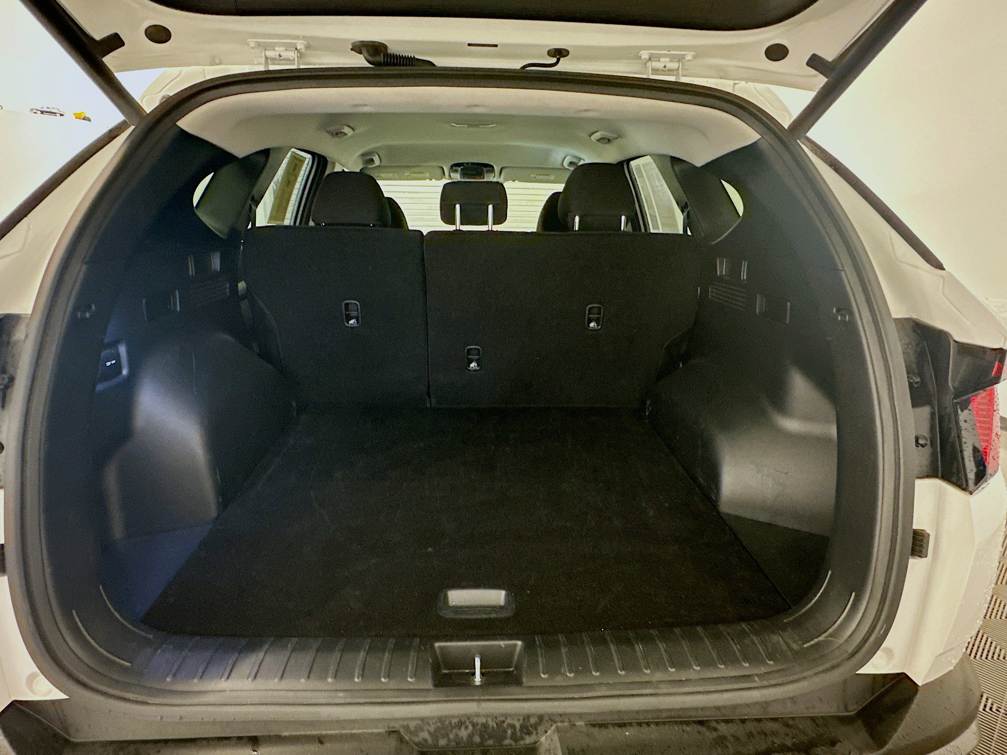 Used 2025 Hyundai Tucson SEL AWD/4WD image 29