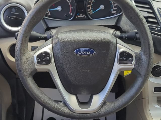 Used 2017 Ford Fiesta SE FWD image 8