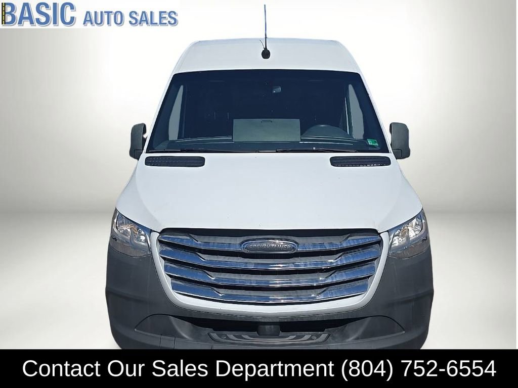 Used 2020 Freightliner Sprinter 3500 image 3