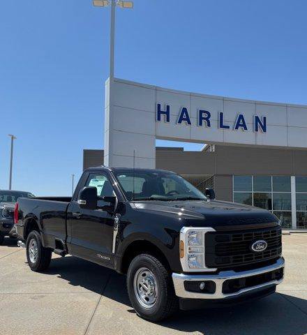 Used 2025 Ford F250 XL w/ XL Chrome Package RWD image 1