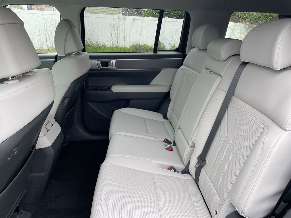 New 2025 Hyundai Santa Fe SEL image 46