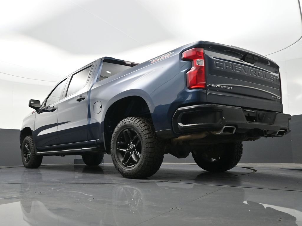Used 2021 Chevrolet Silverado 1500 Custom Trail Boss AWD/4WD image 25
