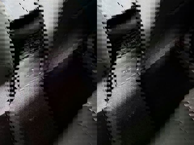 Used 2023 Nissan Rogue SV image 24