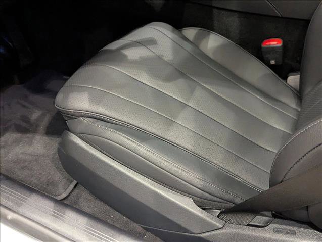 New 2025 Mercedes-Benz E 350 Sedan image 4