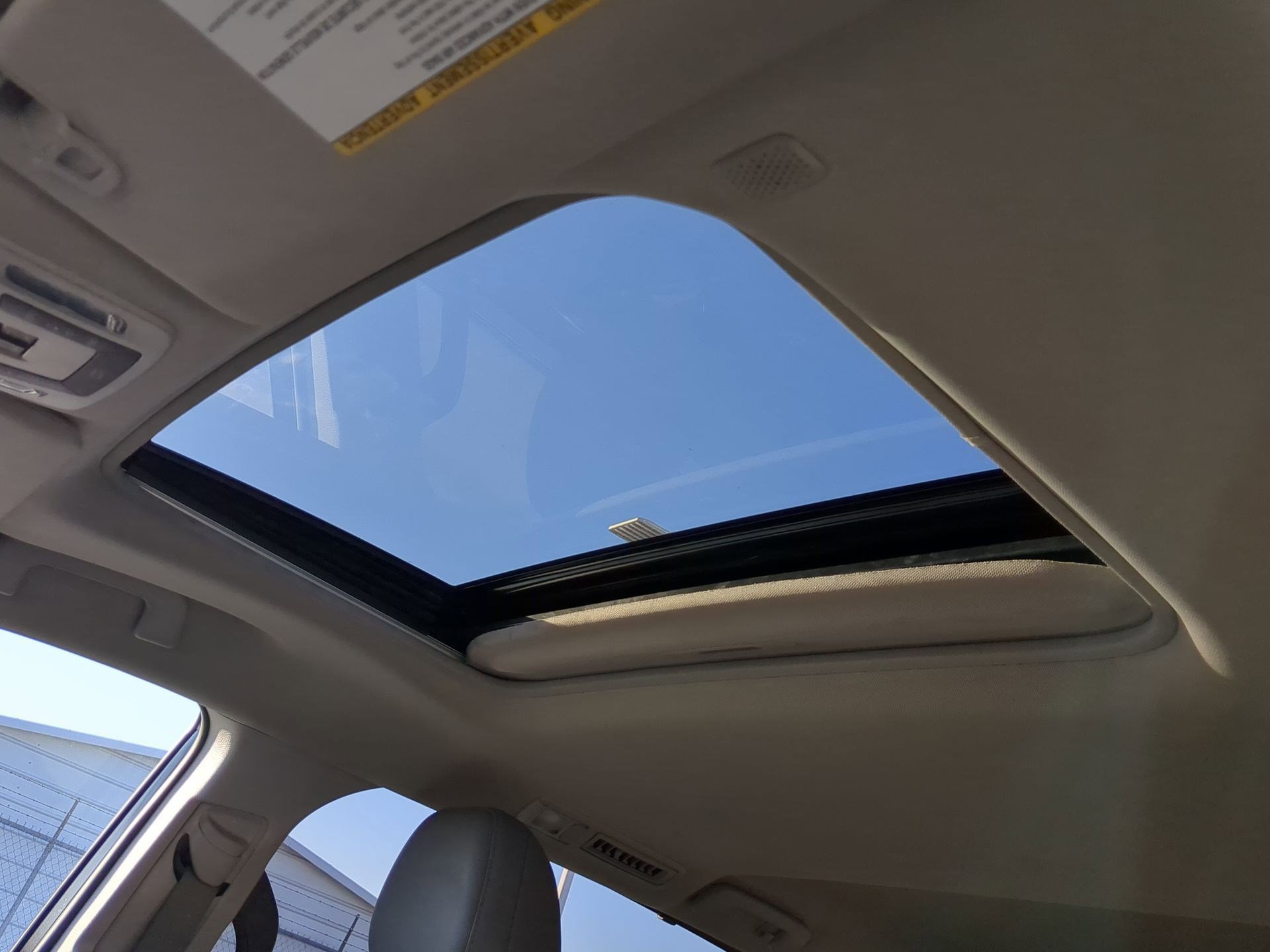 Used 2023 Toyota Sienna XLE image 16