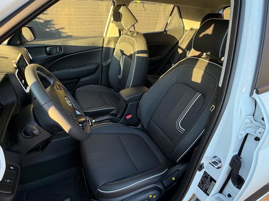 New 2026 Hyundai Venue SEL FWD image 20