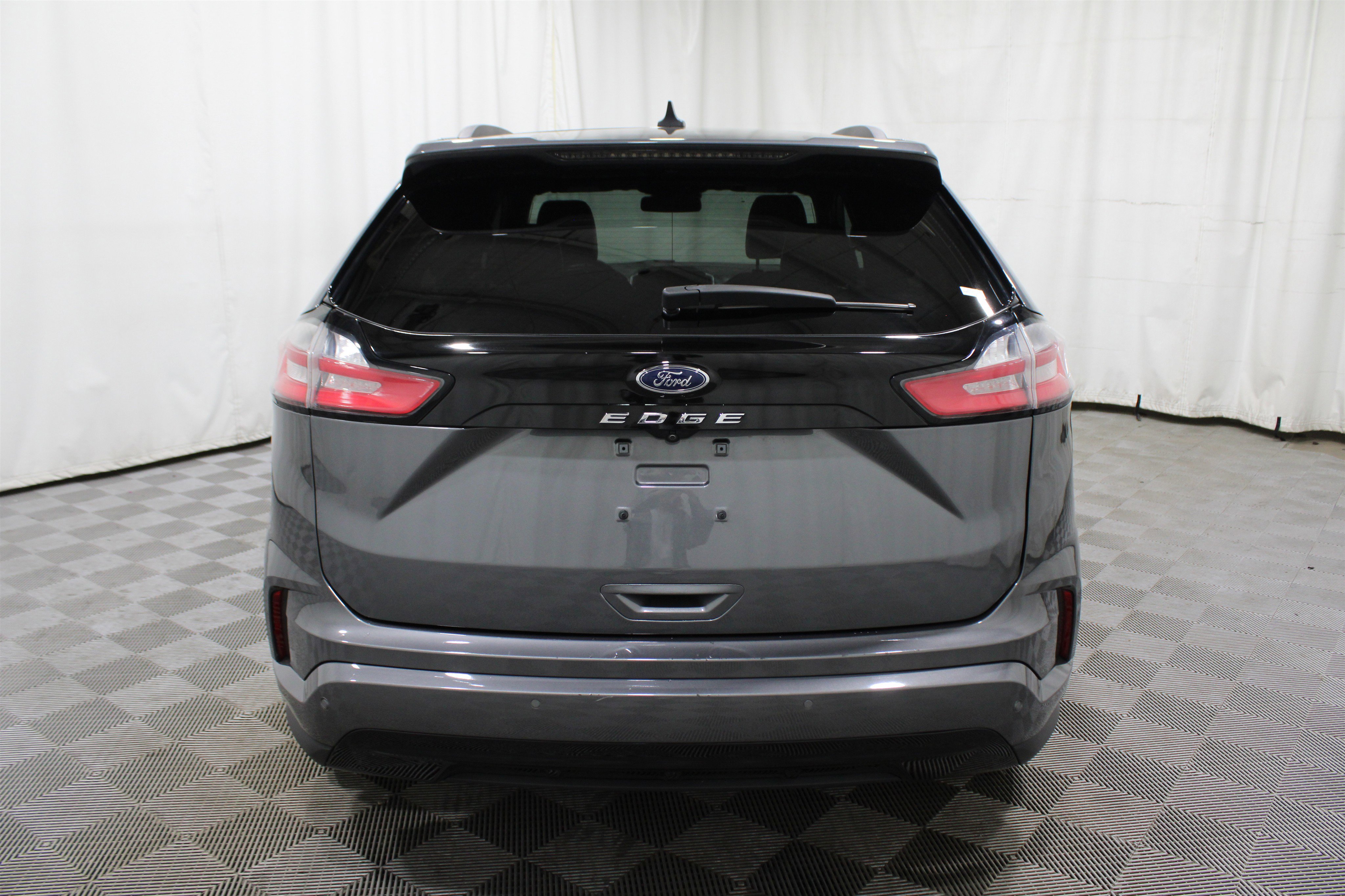 Used 2022 Ford Edge ST-Line image 31