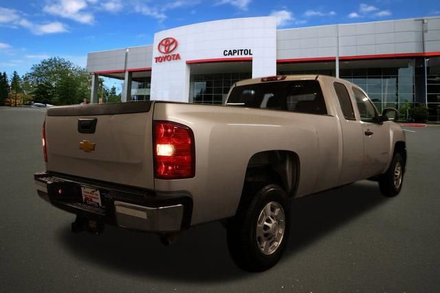 Used 2013 Chevrolet Silverado 2500 LT w/ Interior Plus Package image 2