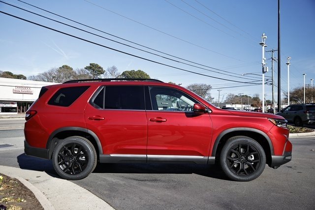 New 2025 Honda Pilot Touring image 15