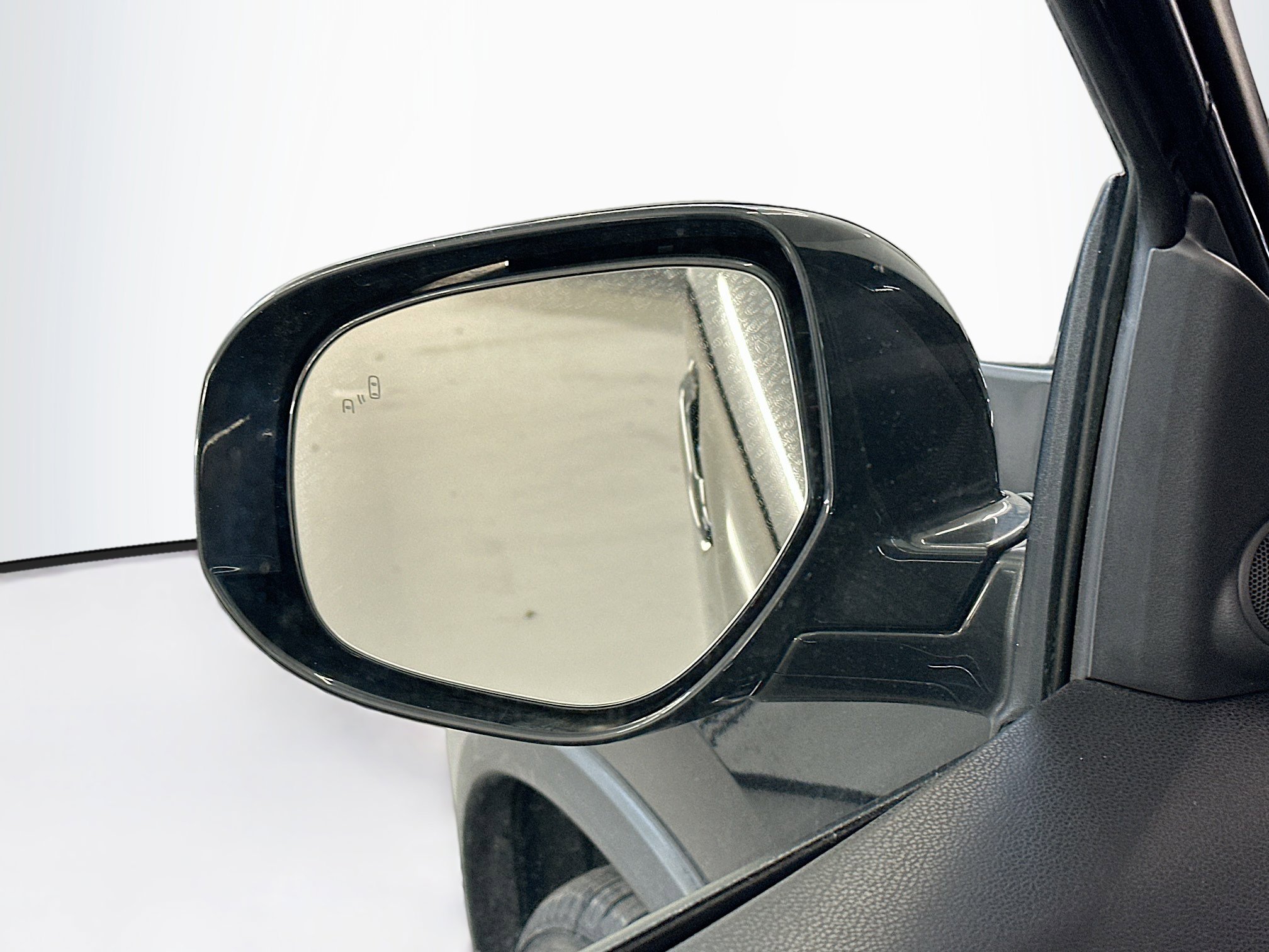 Used 2024 Mitsubishi Outlander Sport SE image 16