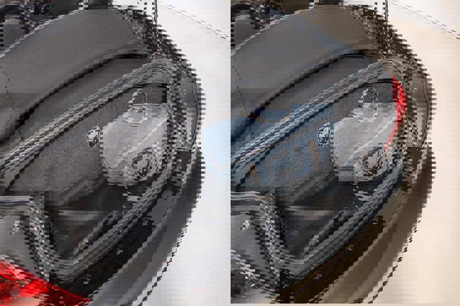 Used 2005 Dodge Viper SRT-10 image 50