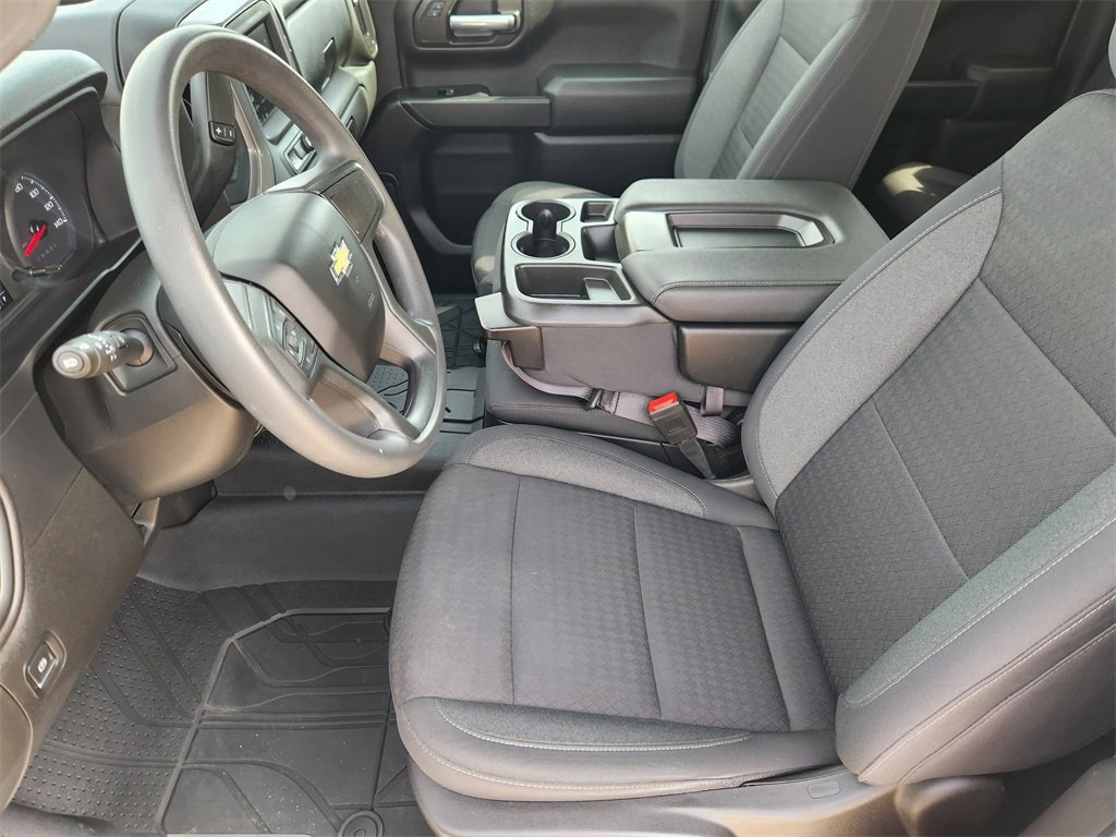 Used 2022 Chevrolet Silverado 1500 Custom image 14