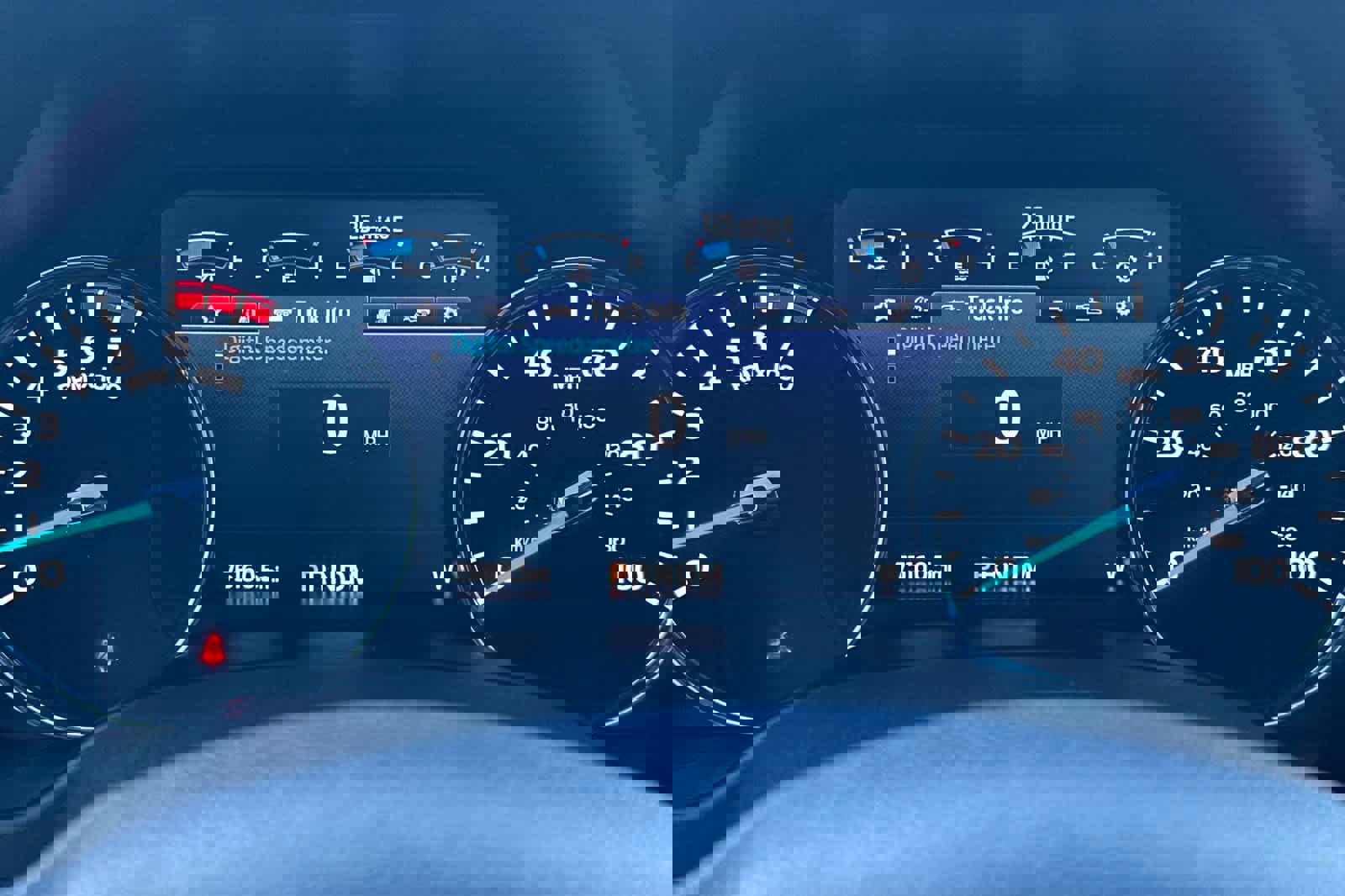 Certified 2020 Ford F250 Platinum w/ FX4 Off-Road Package image 24