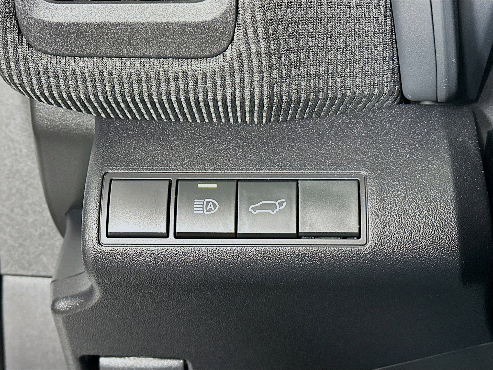 Used 2024 Toyota bZ4X XLE image 16