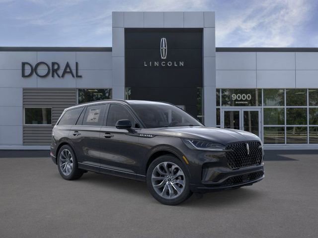New 2025 Lincoln Aviator 2WD w/ Jet Appearance Package image 7