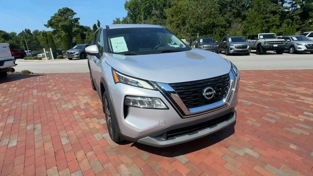 Used 2023 Nissan Rogue SV FWD image 5