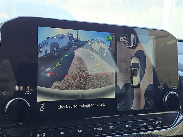 Certified 2022 Nissan Pathfinder SL w/ Lighting Package (N92) image 16