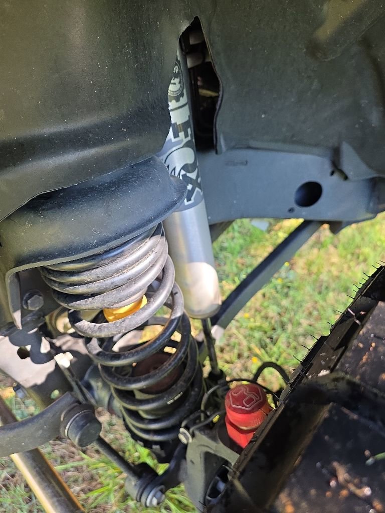 Used 2020 Jeep Wrangler Unlimited Sahara AWD/4WD image 5