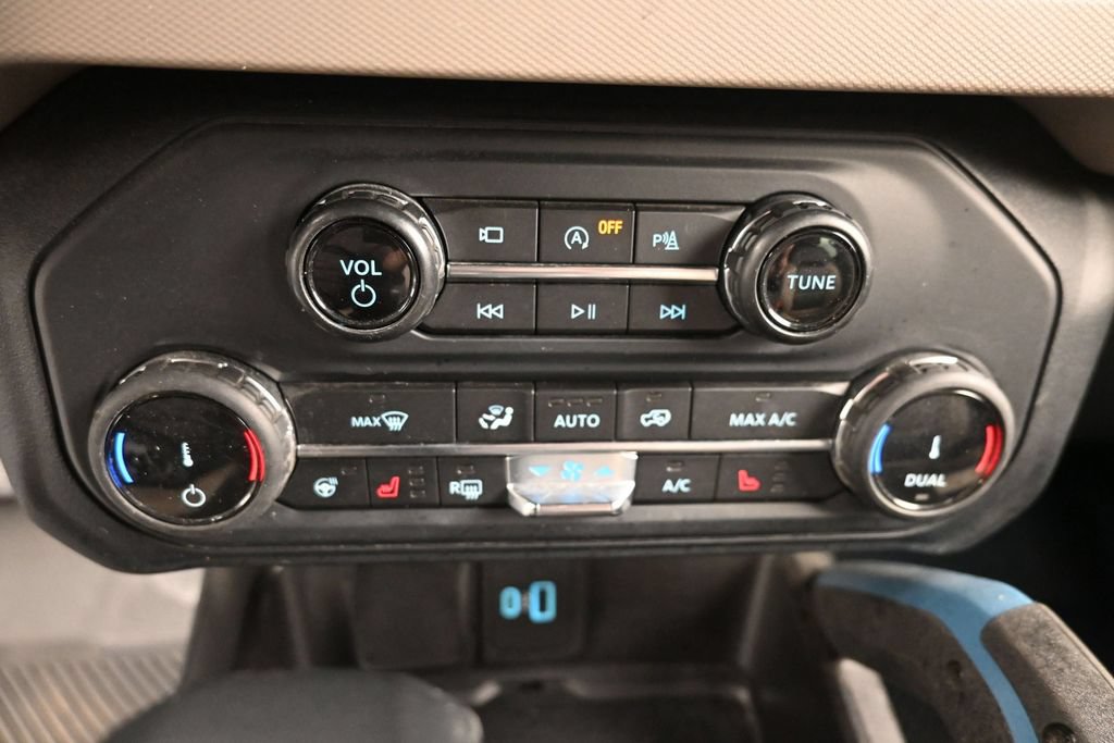 Used 2022 Ford Bronco Wildtrak AWD/4WD image 21