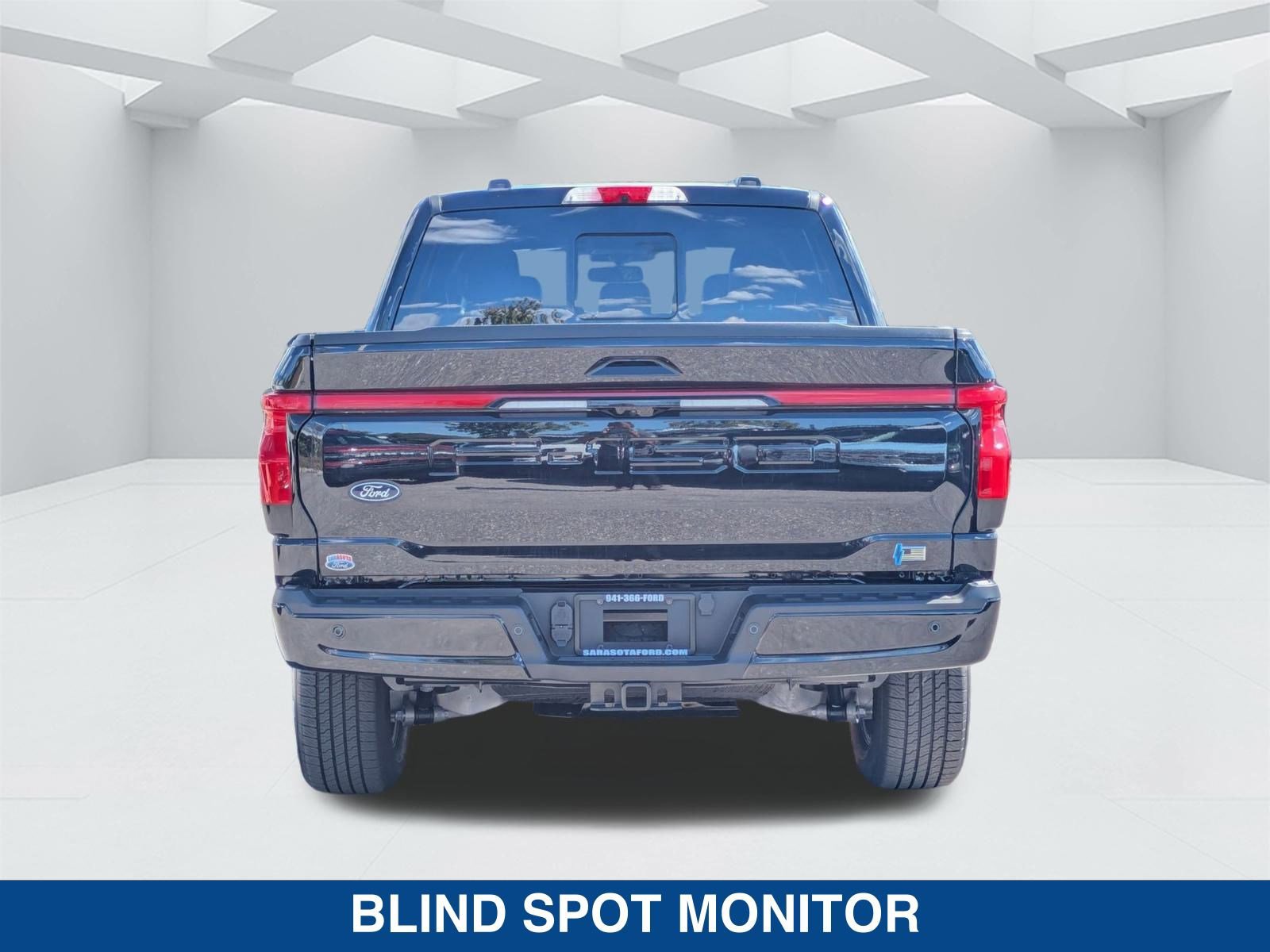 New 2025 Ford F150 Lightning Lariat image 6