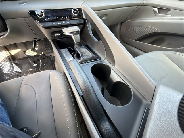 Used 2021 Hyundai Elantra SEL image 21