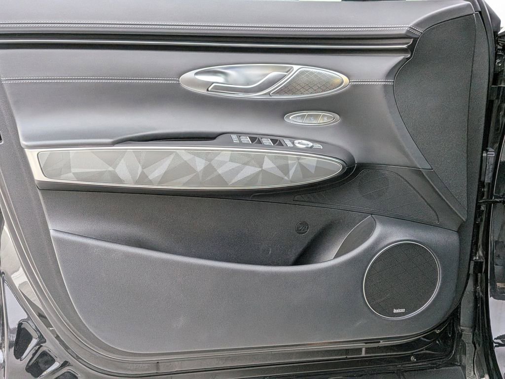 Used 2025 Genesis GV70 3.5T Sport Advanced w/ Sport Advanced Package image 10