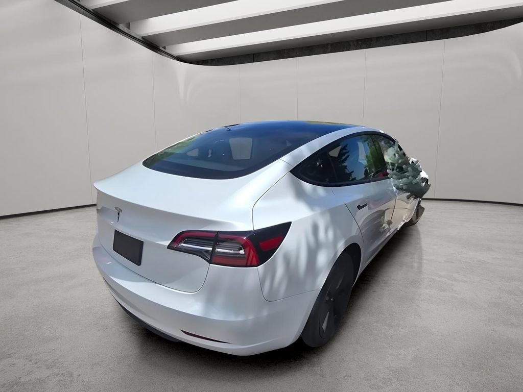 Used 2023 Tesla Model 3 Standard Range RWD image 14
