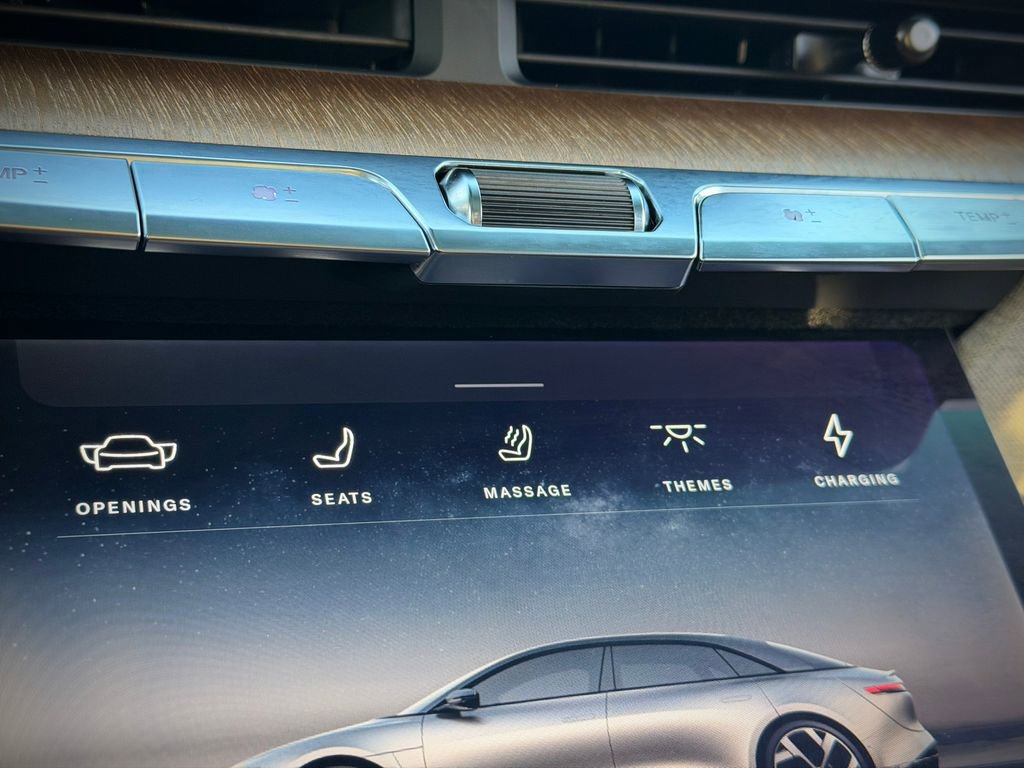 Used 2023 Lucid Air Grand Touring image 39
