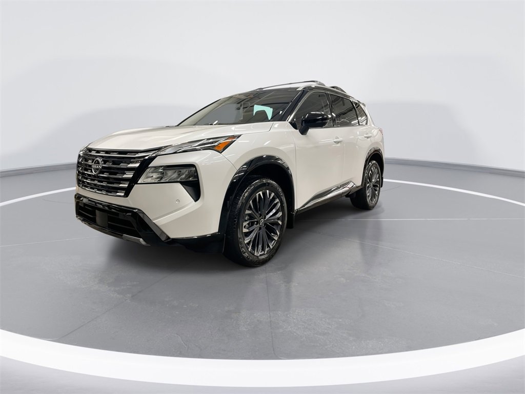 New 2026 Nissan Rogue Platinum image 4