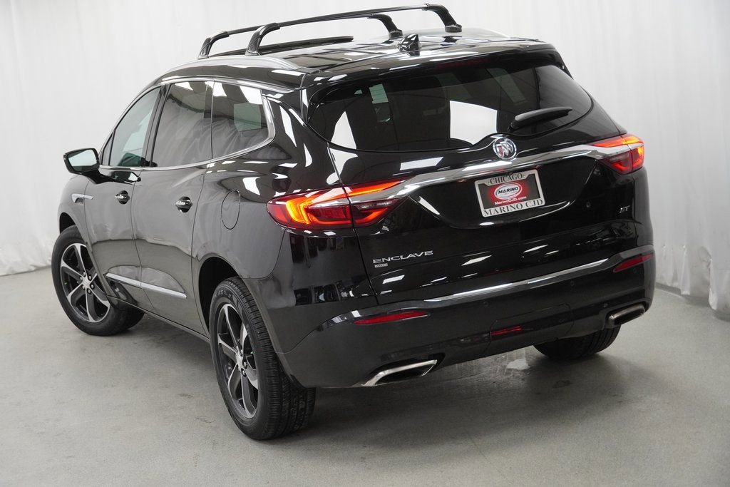 Used 2021 Buick Enclave Essence w/ Sport Touring Edition image 12