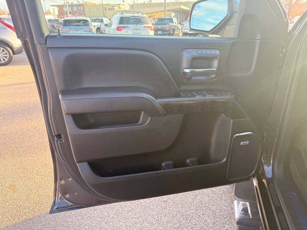 Used 2015 GMC Sierra 1500 Denali image 9