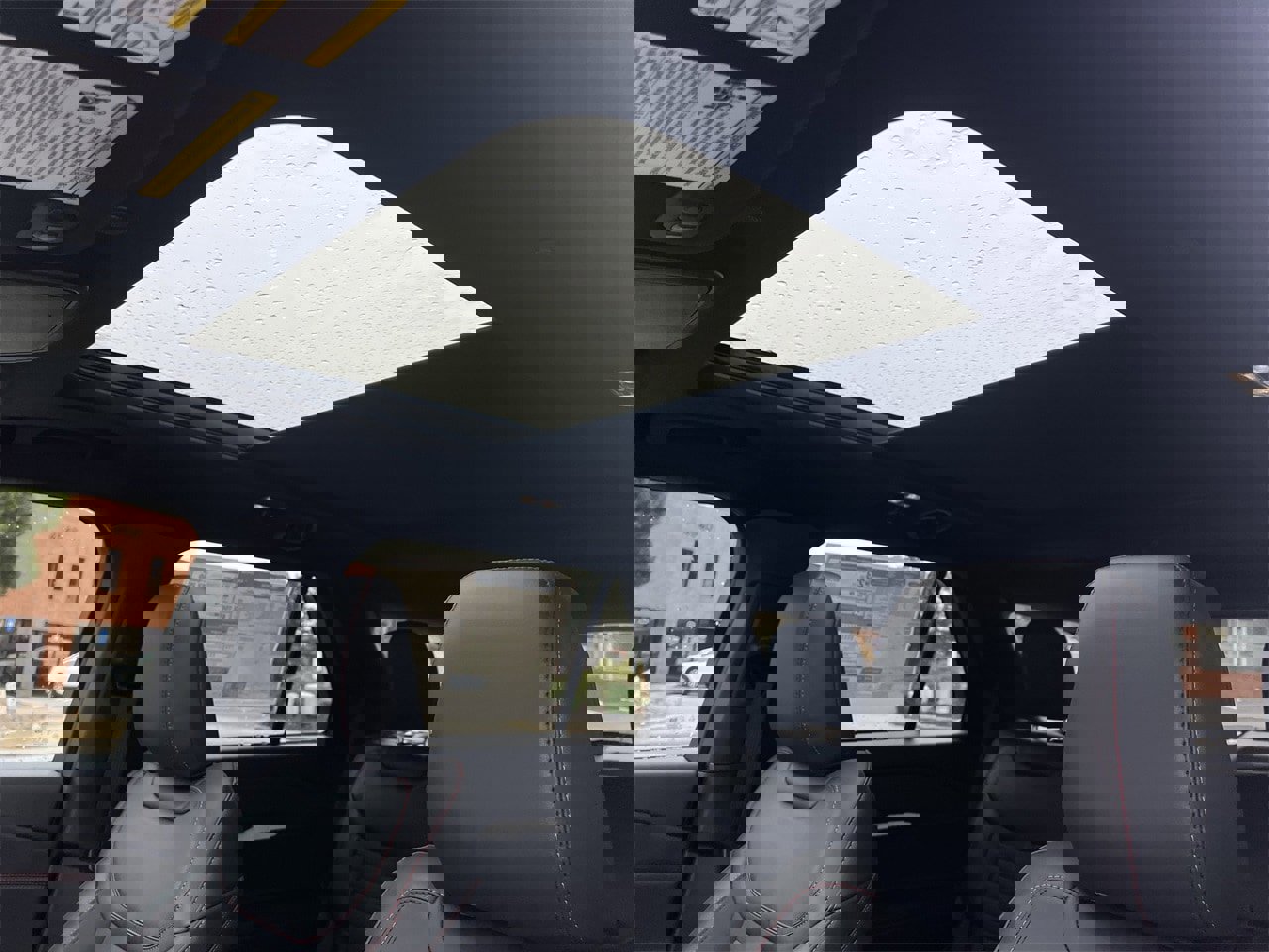 New 2026 Ford Explorer ST-Line w/ ST-Line Street Pack image 12